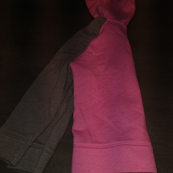 Sweater - Picture 4 of 4